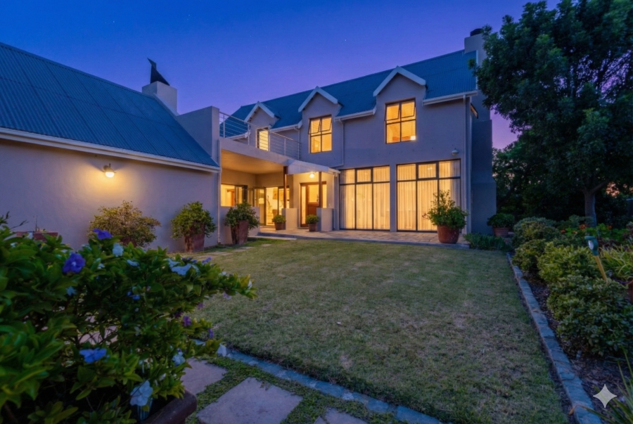 3 Bedroom Property for Sale in Myburgh Park Western Cape